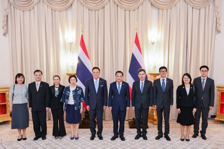 “อนุทิน-ทูตจีน”ย้ำมิตรภาพ “ไทย - จีน ใช่อื่นไกล พี่น้องกัน”ร่วมมือกันทุกมิติ