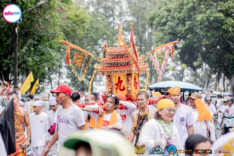 คึกคัก!เงินสะพัดเทศกาลถือศีลกินเจภูเก็ต สืบทอดรุ่นสู่รุ่นครบ 200 ปี