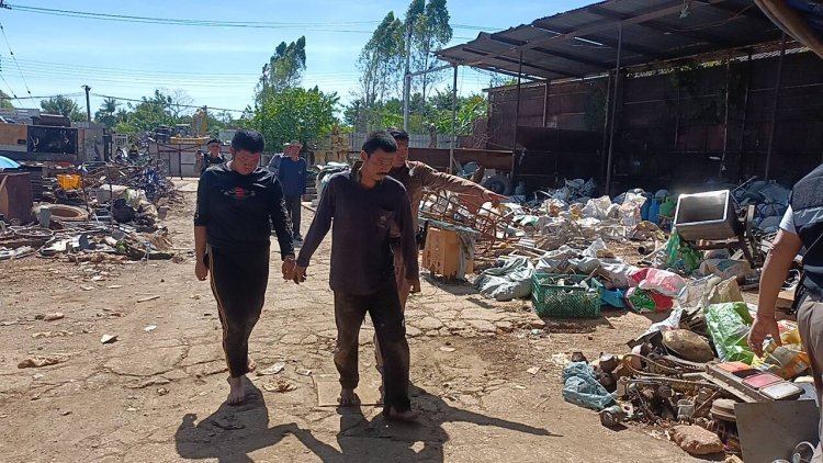 ตำรวจปราจีนบุรีรวบ 2 หนุ่มตะเวณตัดสายไฟขายนำเงินซื้อยาบ้า