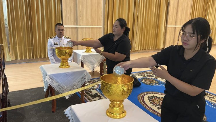 พสกนิกรศรีสะเกษ ร่วมถวายน้ำสรงพระบรมศพ สมเด็จพระพันปีหลวง