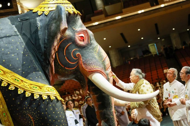 พิธีบวงสรวงการแสดงโขนมูลนิธิส่งเสริมศิลปาชีพ ตอน “สัตยาพาลี”