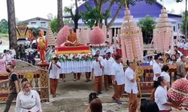 ทั่วสารทิศ!!ร่วมบุญงานกฐิน แห่เจ้าอาวาสองค์เก่า วนรอบโบสถ์ ยอดบุญกว่า 3 ล้าน