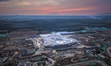 สถานีรถไฟความเร็วสูง ‘ซีอานตะวันออก’ ในส่านซี คาดรองรับผู้โดยสารกว่า 36 ล้านคนต่อปี