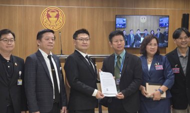 สมาคมน้ำตาลฯ จี้รัฐเร่งเจรจา GACC ผ่อนผันนำเข้าหลังจีนสั่งแบนสินค้าน้ำตาลแปรรูปไทยเสียหายทะลุ 5 หมื่นล้าน