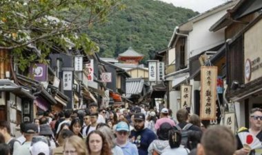 ญี่ปุ่นเตรียมขึ้นค่าวีซ่านักท่องเที่ยวต่างชาติปี 2569 แก้ปัญหาท่องเที่ยวล้น