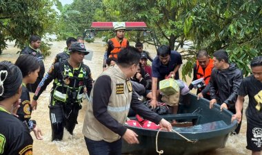 ฝนถล่มใต้หลายจังหวัดอ่วม นครศรีฯ-สงขลา ท่วมฉับพลัน อพยพโกลาหล