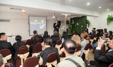 J&C จัดอบรม “การใช้ AI แบบมืออาชีพ”