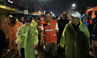 นายกฯอนุทินบินด่วนถึง"หาดใหญ่"แก้วิกฤตน้ำท่วมภาคใต้-"เร่งช่วยเหลือกลุ่มเปราะบาง