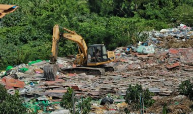 สุดทน!ชาวบ้านเมืองปทุมฯโวยลั่น! บ่อขยะเถื่อนบางเดื่อ ส่งกลิ่นเหม็น วอนผู้ว่าฯช่วยจัดการ