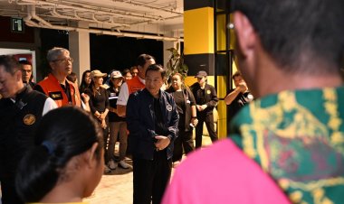 "ปลัดมท."สั่งทุกหน่วยงานเร่งฟื้นฟู-ช่วยเหลือผู้ประสบมหาอุทกภัยภาคใต้หลังน้ำลด