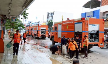 นายกฯหนู คลอด 8 มาตรการฟื้นฟูชีวิตคนหาดใหญ่ ช่วยผู้ประสบอุทกภัยภาคใต้