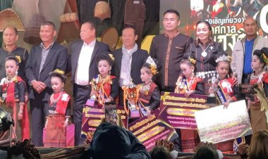 จัดใหญ่.! นายอำเภอไพรบึง ศรีสะเกษ จัดการประกวดยุวธิดา สี่เผ่าไทไพรบึง