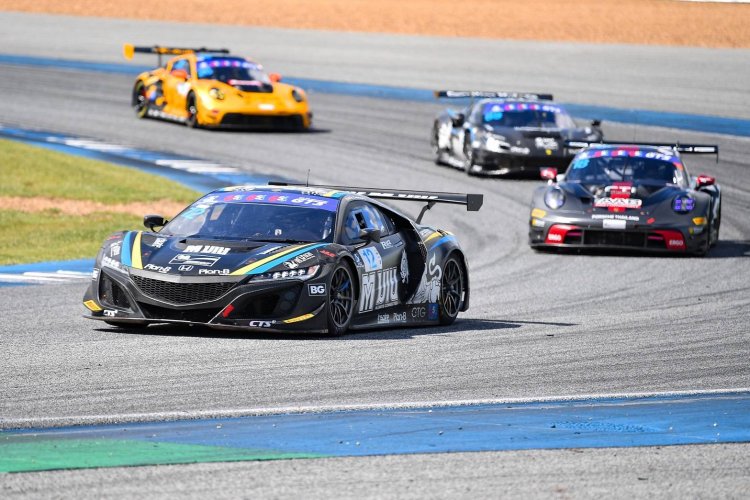 "ปิติ-กันตศักดิ์" ยืนหนึ่งเรซ 2 บุรีรัมย์ ปิดท้าย TSS GT3 2025