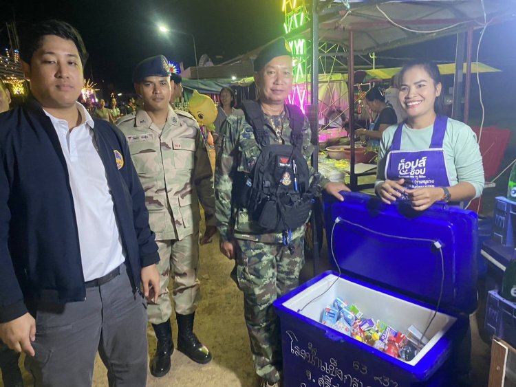 ศรีสะเกษ ลอยกระทงฉาว จัดคอนเสิร์ต-ขายเหล้า วัยรุ่นยกซด กระดกเบียร์ ต่อหน้าเจ้าหน้าที่