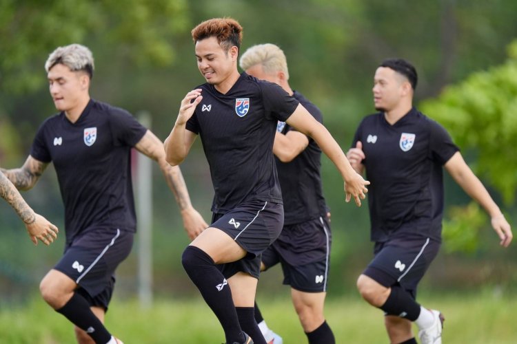 ทีมชาติไทย ซ้อมครั้งแรกที่ศรีลังกา, เบน-วาริส ย้ำเป้าหมายเดียวคือเอาชัยชนะกลับบ้าน