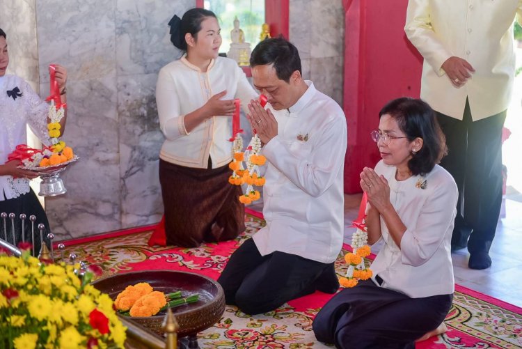 ศรีสะเกษจัดพิธีบวงสรวงสิ่งศักดิ์สิทธิ์ 9 แห่งเฉลิมฉลอง 243 ปีบรรพบุรุษผู้ก่อตั้งสร้างเมืองศรีสะเกษ