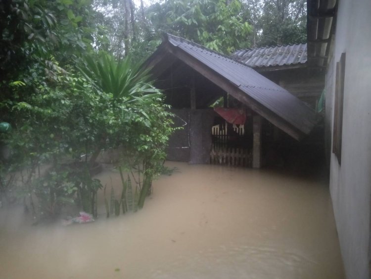 300ครัวเรือนอพยพวุ่นน้ำแม่น้ำล้นตลิ่งคลองส้านแดงท่วมฉับพลันกลางดึก