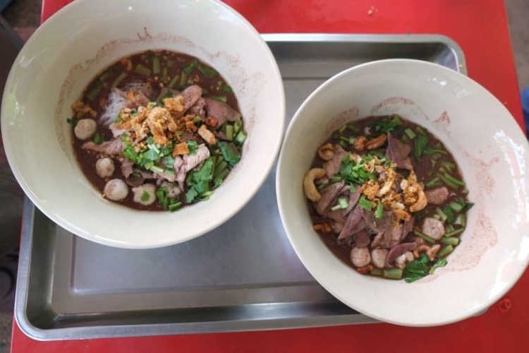 "ก๋วยเตี๋ยวเรือรังสิต ณ ปากช่อง" สูตรเด็ดต้นตำรับ  อร่อยแบบไทย  ราคาโดนใจ