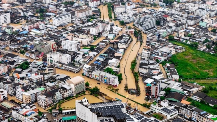 มหาอุทกภัย "หาดใหญ่"ชาวบ้านอ่วมหนัก ข้าวของพังเสียหายมหาศาล