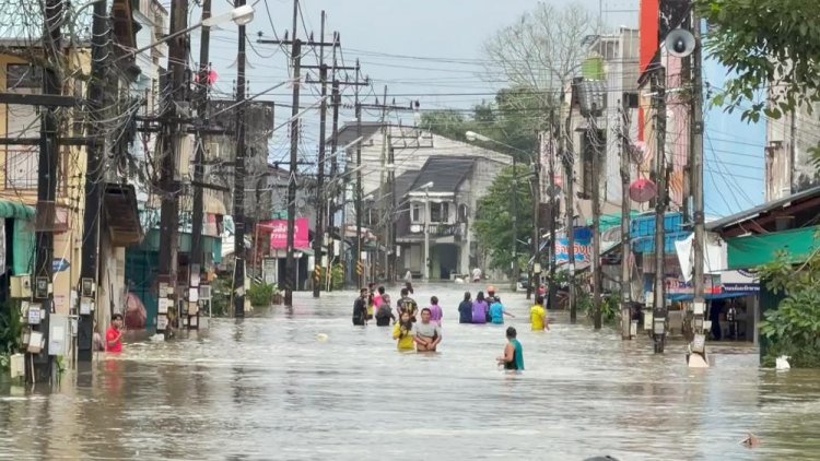 เขตศก."ย่านตาขาว"ยังอ่วม หลายพื้นที่ชุมชนริมคลองยังมีน้ำท่วมสูง