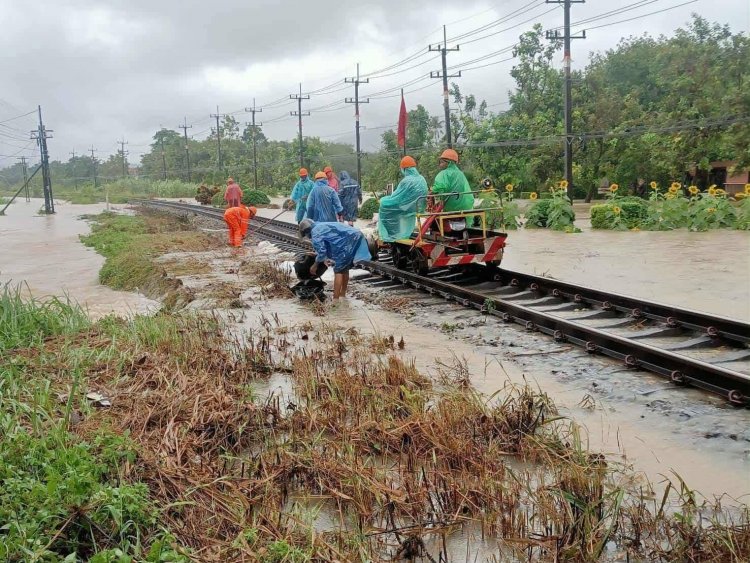 มหาอุทกภัยภาคใต้'รฟท.' แจ้งงดเดินขบวนรถท้องถิ่น 16 ขบวน