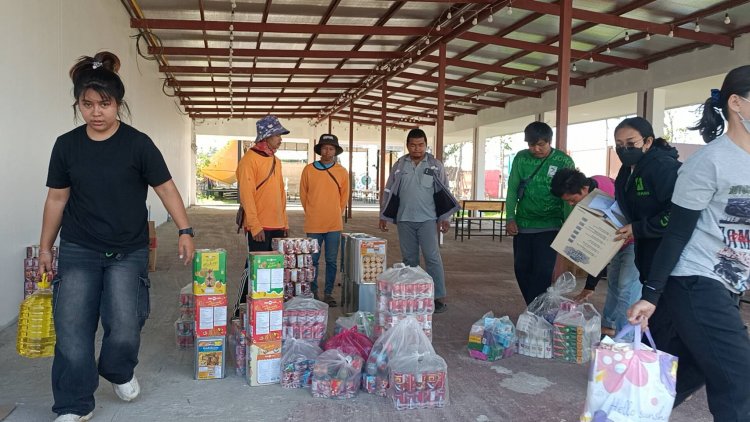 ธารน้ำใจช่วยภาคใต้จากชาวปราจีนบุรีช่วยผู้ประสบอุทกภัยหาดใหญ่