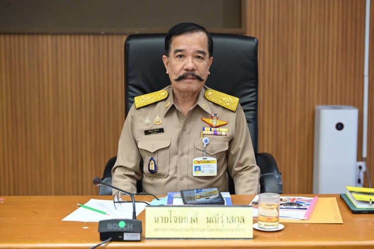 สว.ร้อง “กสทช.” รับผิดชอบการสื่อสารอัมพาตเป็นการซ้ำเติมสถานการณ์น้ำท่วมหาดใหญ่