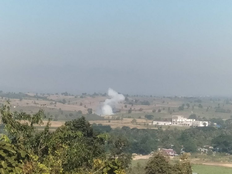 ไทยยิงควันเตือนหลังเมียนมาสู้รบเดือดทำให้กระสุนปืนตกใส่ฝั่งชายแดนแม่สอด