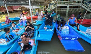 ปัตตานียังอ่วมน้ำยังคงท่วมสูง ชาวบ้านต้องใช้ชีวิตอย่างอยากลำบาก