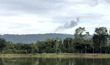 สมรภูมิรบชายแดนเดือด!F-16 ถล่ม"บ้าน 3 หลัง" ฐานทหารกัมพูชา นาวิกฯ ตราดปะทะยึดพื้นที่ต่อเนื่อง