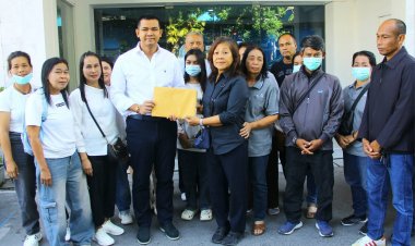 ลามถึงลูก! เกษตรกรบุกปชป. ค้านส่ง‘สราวุธ อ่อนละมัย’ลงสส.ชุมพร อ้างถูกพ่อโกง