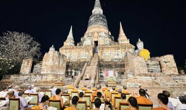 พุทธศาสนิกชนร่วมพิธี เจริญพุทธมนต์ข้ามปี ‘วัดใหญ่ชัยมงคล’ เสริมสิริมงคลรับปีใหม่