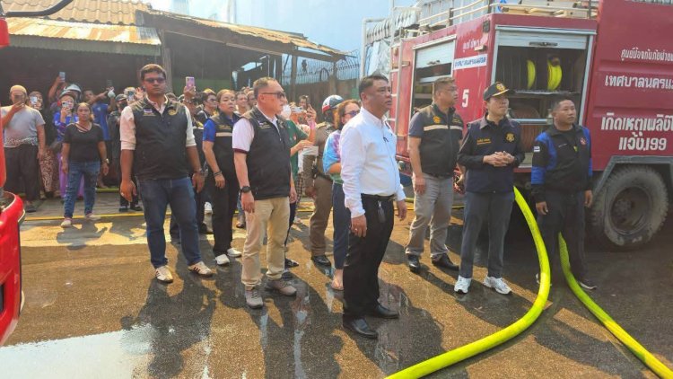 ระทึก!เพลิงไหม้ ใจกลางนครแม่สอด เสียหายกว่า 4.5 ล้านบาท คาดไฟฟ้าลัดวงจร