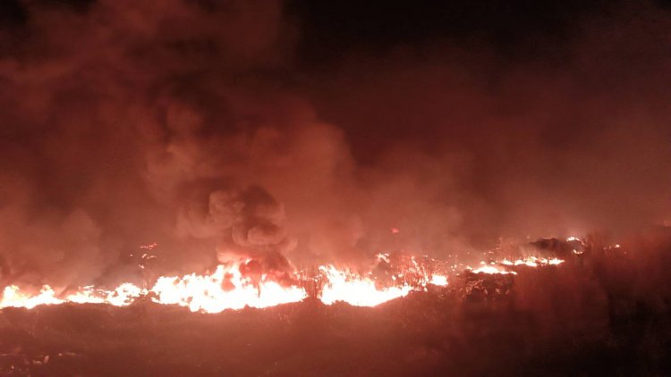 ปราจีนบุรีไฟไหม้บ่อขยะลูกรังลักลอบทิ้งขยะอิเล็กทรอนิกส์ดับสนิทแล้ว