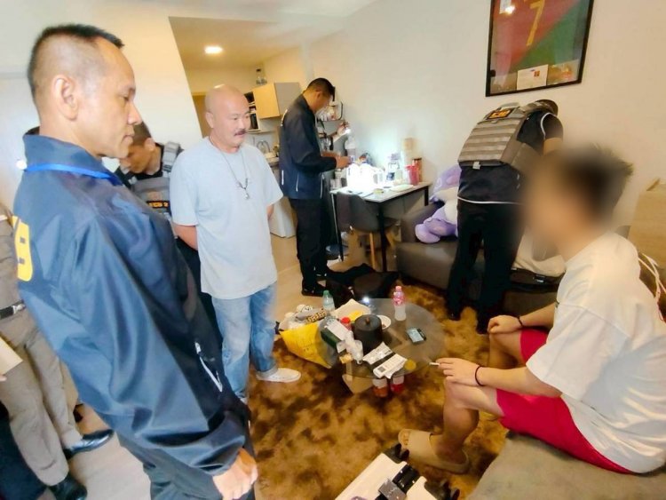 ตร.สะกดรอยรวบจีนเทาเครือข่ายแก๊งสแกมเมอร์พร้อมยึดเงินกว่าล้านบาท