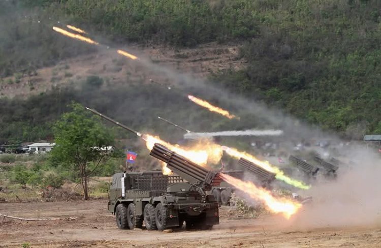 ชายแดนอีสานเดือดรบตลอดแนว!ปืนใหญ่เขมรถล่มฐานอนุพงศ์-เอฟ 16 ทิ้งบอมบ์ตอบโต้