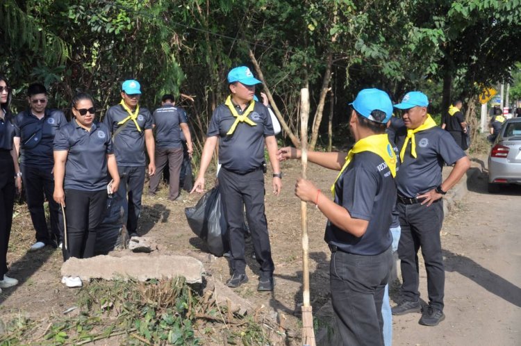 แขวงทางหลวงพิจิตรจัดกิจกรรมจิตอาสา Big Cleaning Day ถนนสะอาดขับขี่ปลอดภัย ต้อนรับเทศกาลปีใหม่ 2569