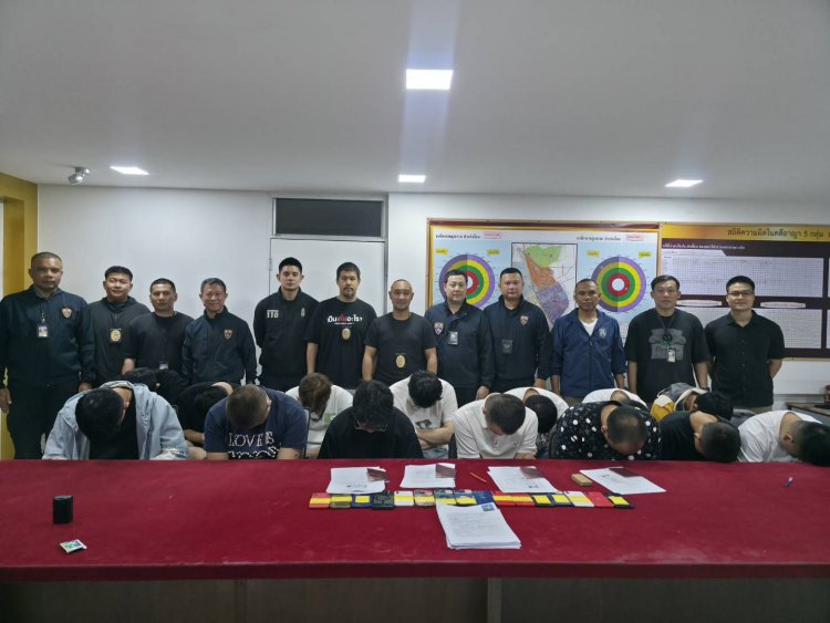 ทลายรังสแกมเมอร์ชาวจีน 14 ราย หนีจากเมียนมาลอบเข้าไทยซ่อนตัวในโรงแรมม่านรูดกลางกรุง