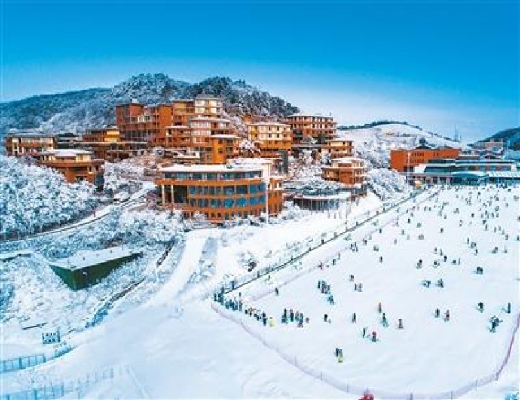 'เศรษฐกิจน้ำแข็งและหิมะ' ในเจ้อเจียงร้อนแรง แม้จะขาดแคลนทรัพยากรทางธรรมชาติ