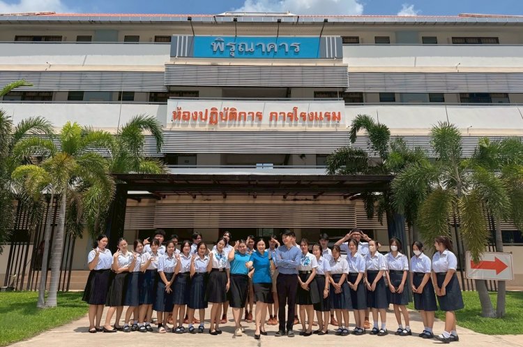 พลิกโฉมอาชีวเกษตร! วษท. มหาสารคาม ลุยปั้นเด็ก ปวช.- ปวส. สู่มือโปรโรงแรมและท่องเที่ยว“กินอยู่ฟรี!! มีรายได้ระหว่างเรียน”