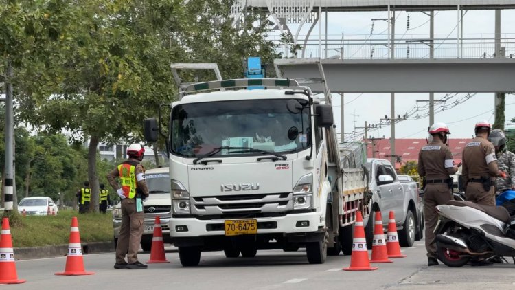 โคราชเดินหน้าคุมเข้มควันดำ ดีเดย์หยุดฝุ่น PM 2.5 เปิดปฏิบัติการ Stronger Locals กลางเมือง