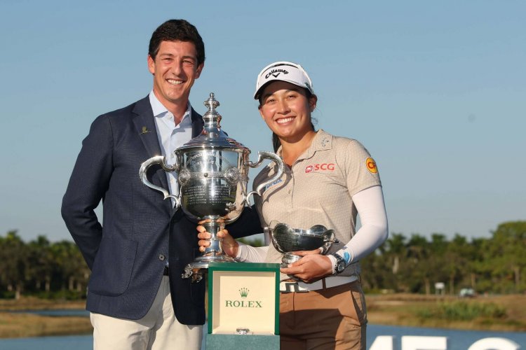 ปีทองกอล์ฟหญิงไทย "จีโน่ ฐิติกุล" ทุบสถิติโลก-พ่วงทัพโปรสาวไทย สร้างผลงานระดับท็อป แอลพีจีเอ  2025