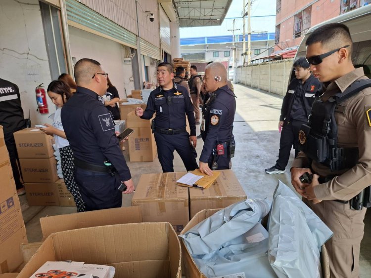 กสทช. ตรวจค้นโกดังย่านปทุมธานยึดโดรนไม่มีใบอนุญาต 1,839 เครื่อง