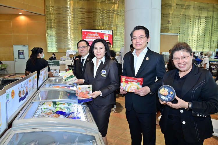 CPF เคียงข้างทุกวิกฤต ร่วมกับ รพ.รามาธิบดี ส่งต่อ “พลังแห่งการให้ไม่สิ้นสุด” ช่วยฟื้นฟูภาคใต้จากอุทกภัย