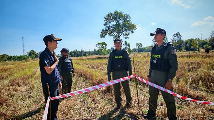 ผู้ว่าฯศรีสะเกษย้ำชาวบ้านชายแดนพบวัตถุต้องสงสัยรีบแจ้งจนท.เพื่อประสานEODเก็บกู้ทำลาย