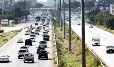 ถนนมิตรภาพ-M6 รถติดหนึบชาวอีสานแห่กลับเข้ากรุงหลังปีใหม่