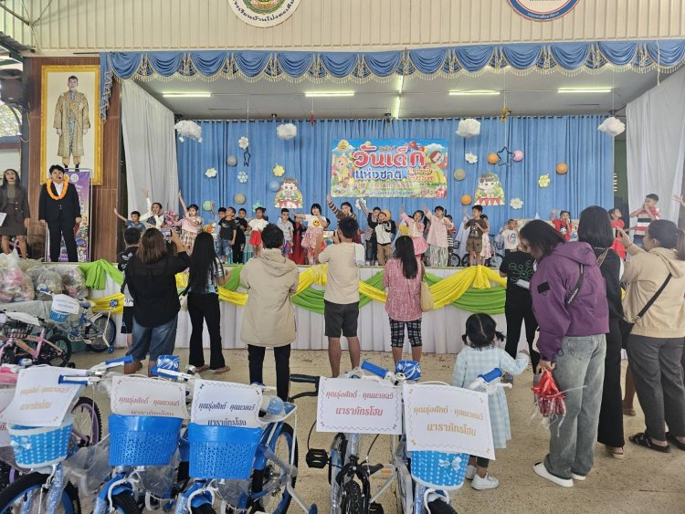 เด็กๆปราจีนฯส่งใจทหารไทย-กล่าวขอบคุณดูแลอธิปไตย!