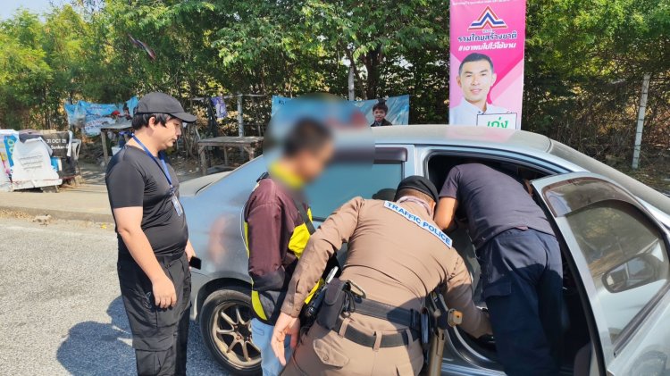ทล.สกัดจับหนุ่มเมียนมาลักลอบขนแรงงานต่างด้าวส่งขายแรงงานตลาดดังย่านปทุมธานี