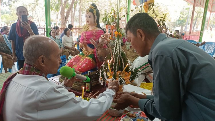ปราจีนบุรีจัดงานสืบสานประเพณี "ทำบุญสู่ขวัญข้าว"เพื่อเป็นสิริมงคล-ขอขมาพระแม่โพสพ