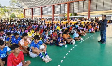 เยาวชนศรีสะเกษแห่สมัครเข้าคัดเลือกเรียนในโรงเรียนกีฬาจังหวัดศรีสะเกษระดับม.1-4